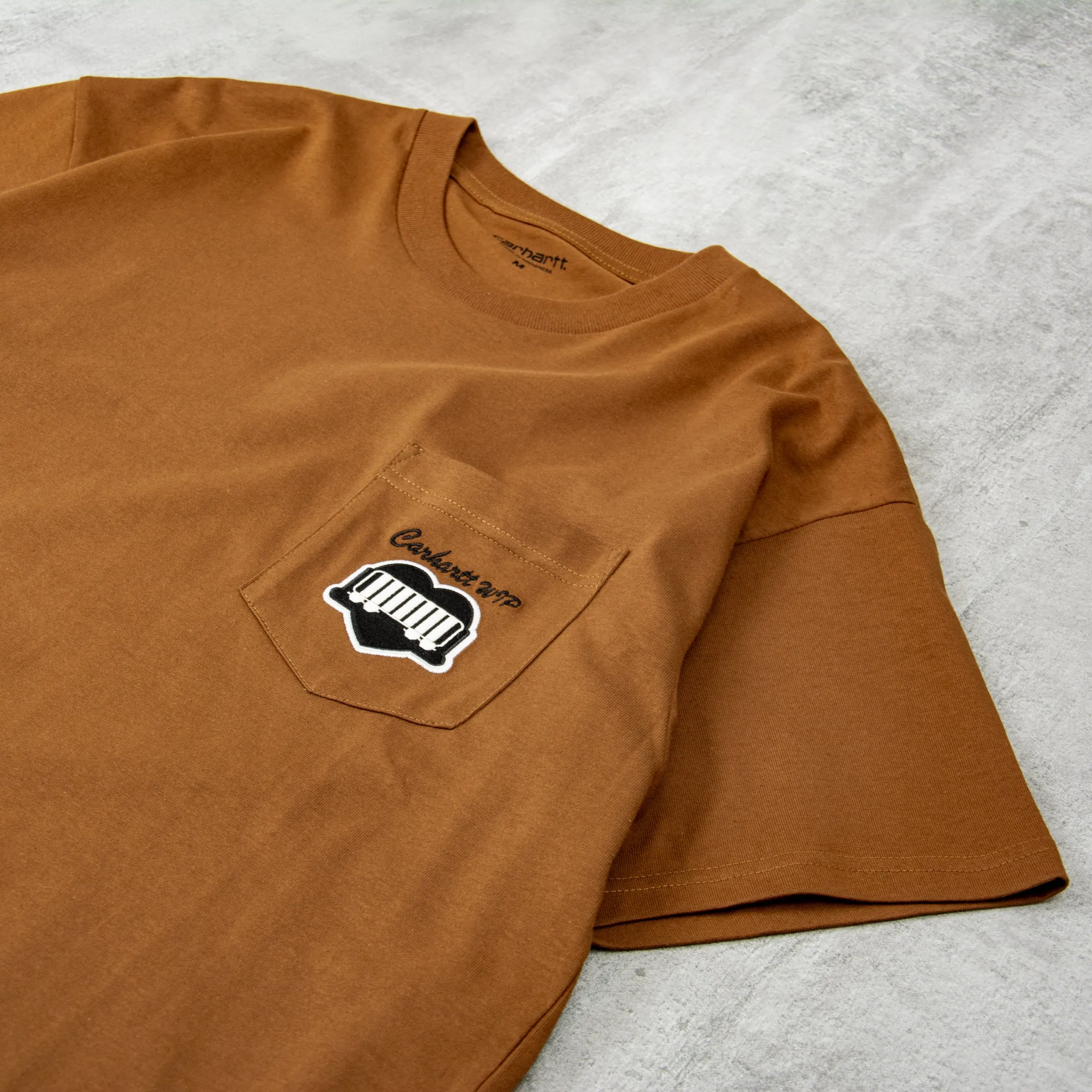 Carhartt WIP Heart Train Tee - Hamilton Brown