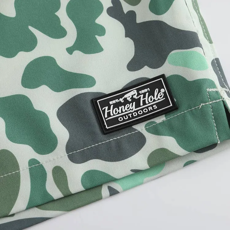 Honey Hole Outdoor Weekender Shorts in Field Camo