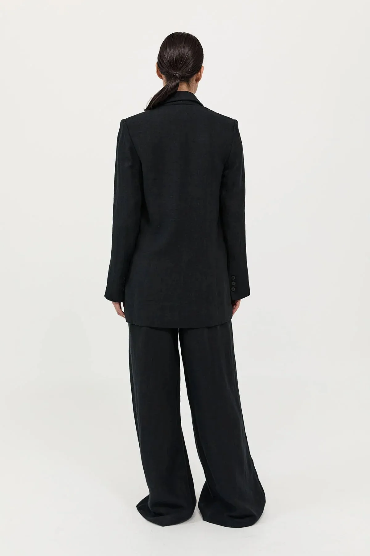 TAILORED LINEN BLAZER - BLACK